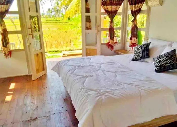 5br Pvt Pool Wooden House Near By Ilys C * Ubud