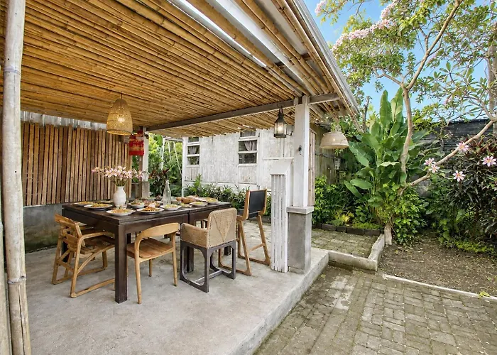5br Pvt Pool Wooden House Near By Ilys C Vakantiehuis Ubud