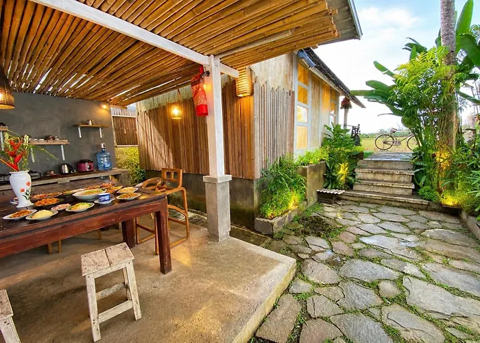5br Pvt Pool Wooden House Near By Ilys C Vakantiehuis *