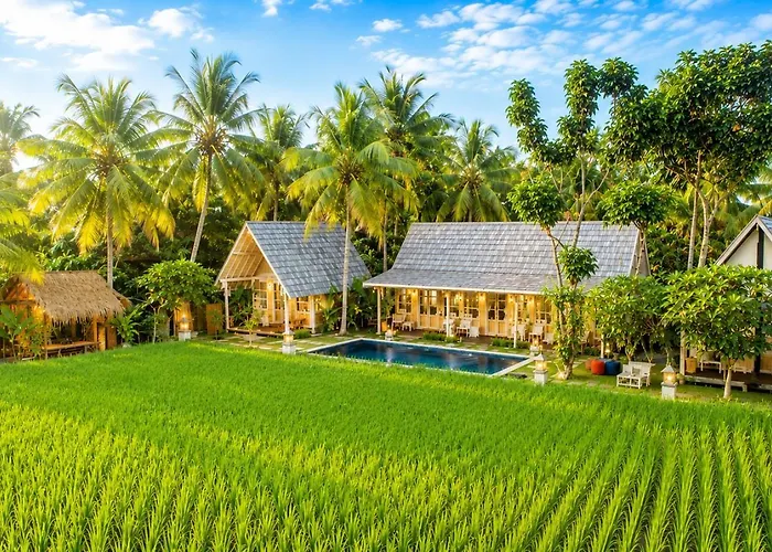5br Pvt Pool Wooden House Near By Ilys C Vakantiehuis